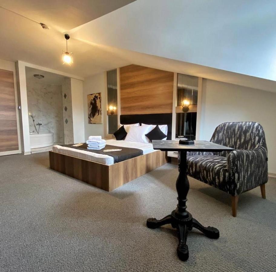 Otel374 โบลู ภายนอก รูปภาพ